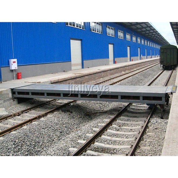 东营伸缩铁路跨桥